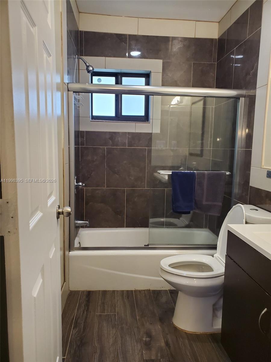 HOLLYWOOD SOUTH SIDE ADD - Residential Lease