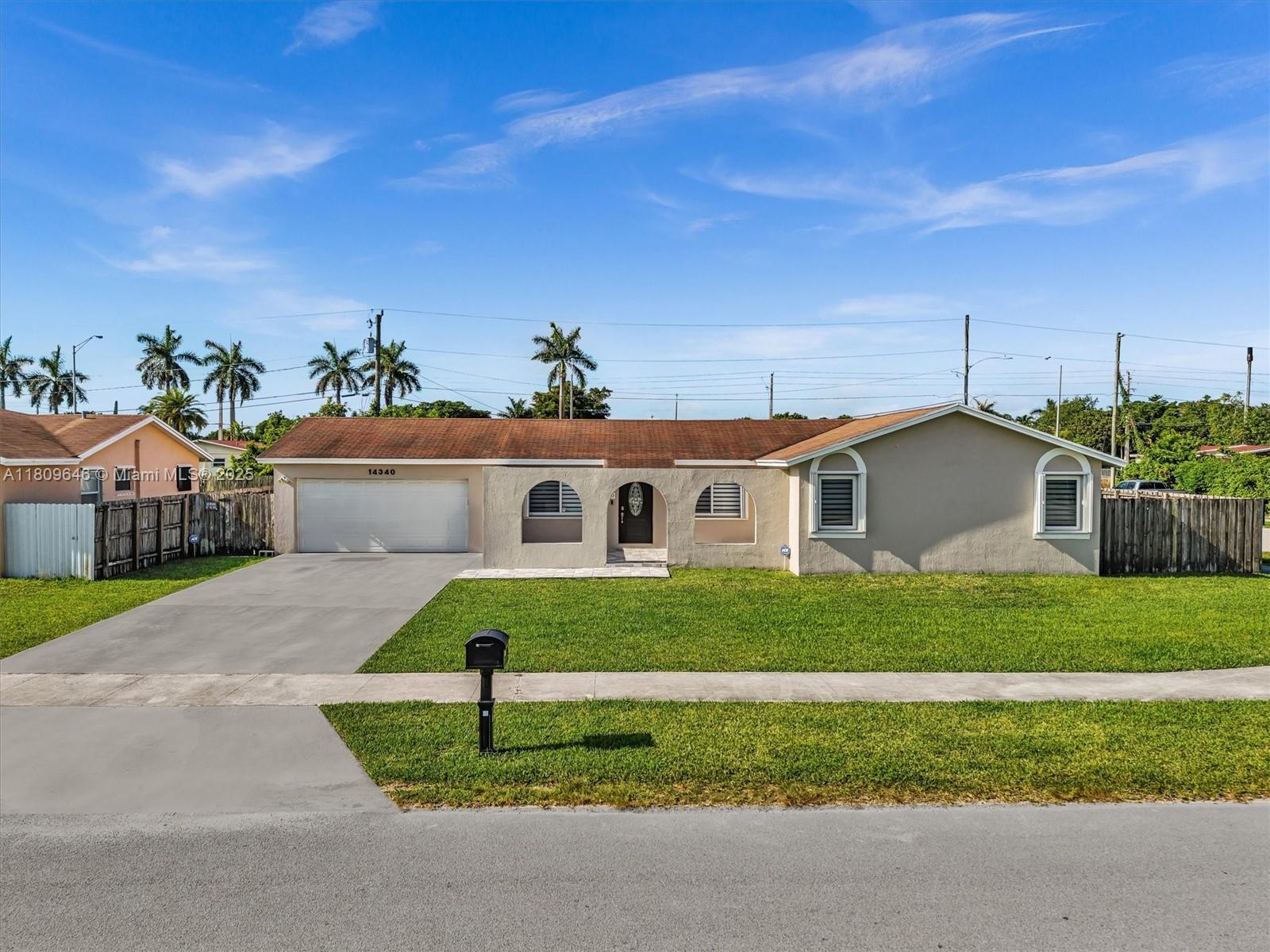 Property for Sale at 14340 Sw 287th St, Homestead, Miami-Dade County, Florida - Bedrooms: 4 
Bathrooms: 2  - $580,000