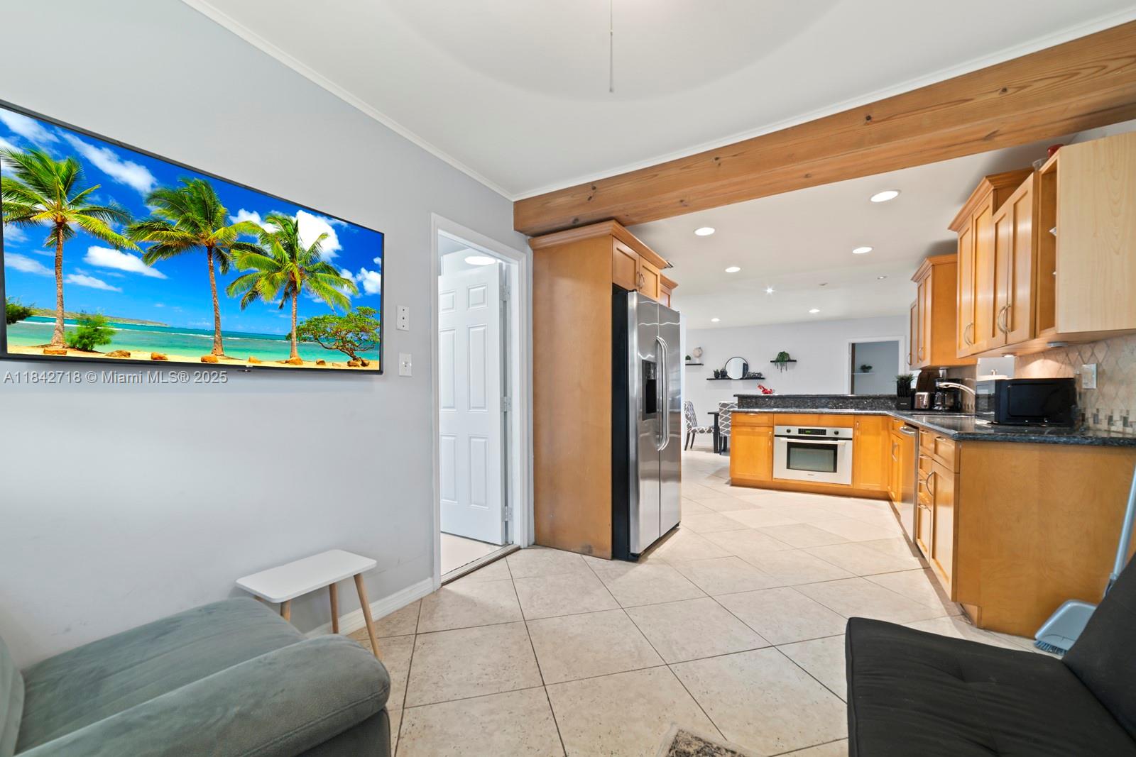 SUNSET ISLES SEC 3 - Residential