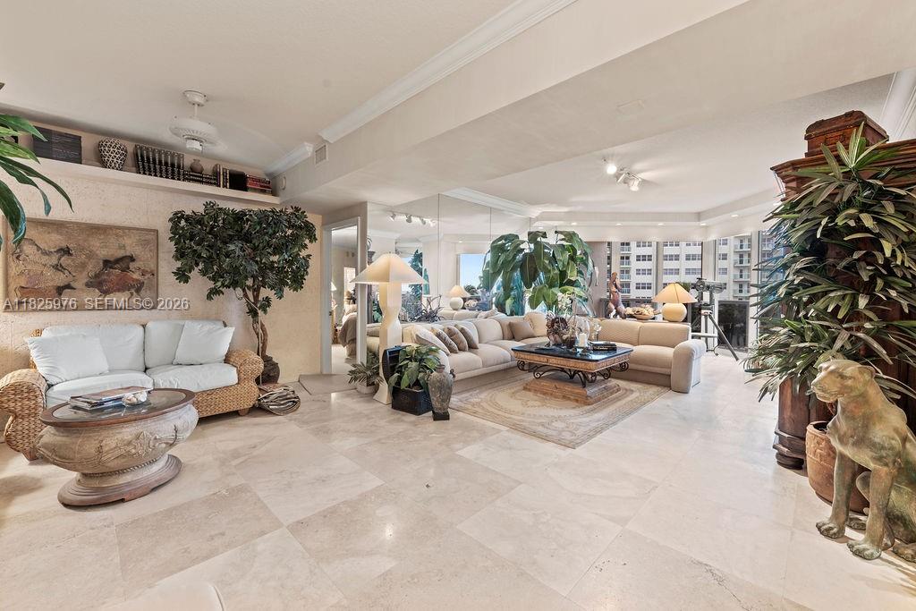 LHERMITAGE II CONDOMINIUM - Residential