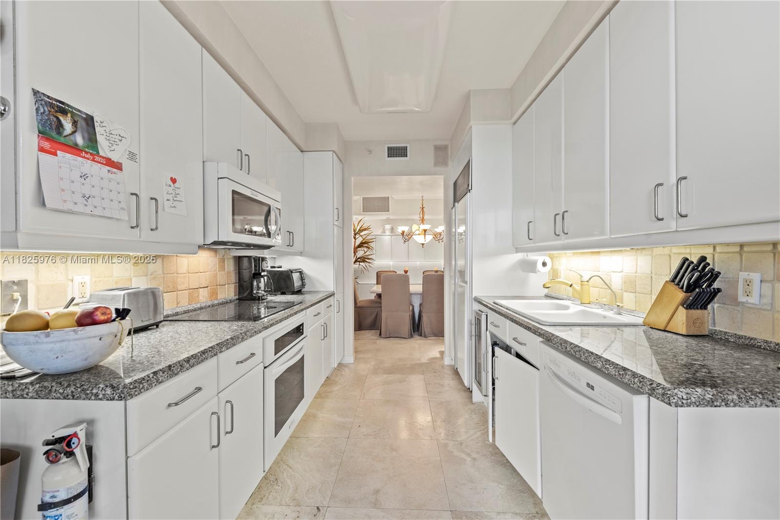 LHERMITAGE II CONDOMINIUM - Residential