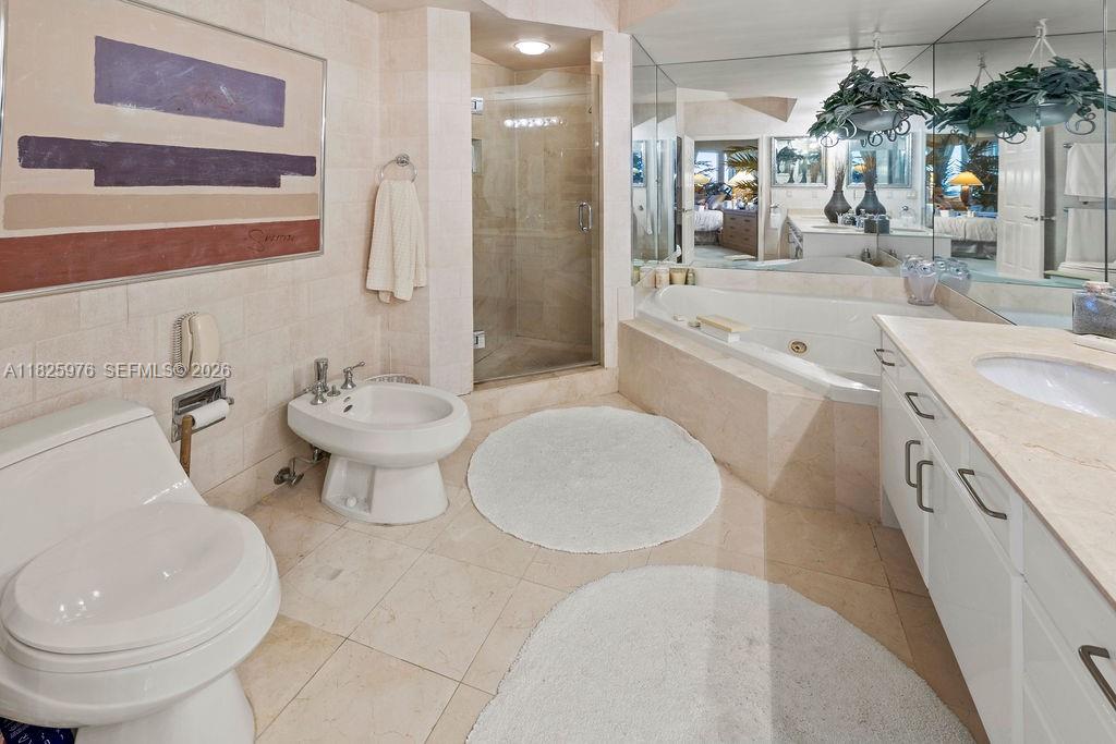 LHERMITAGE II CONDOMINIUM - Residential