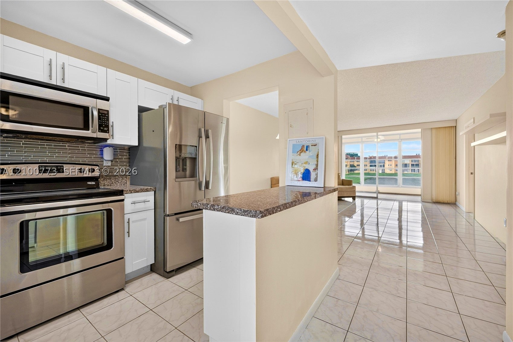 8901 Sunrise Lakes Blvd 204
