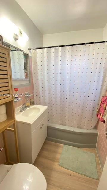 THE CORVETTE CONDO - Residential