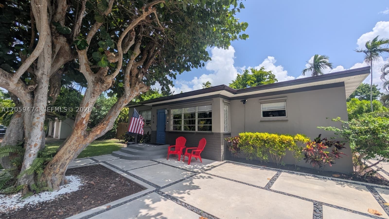 510 Raven Ave