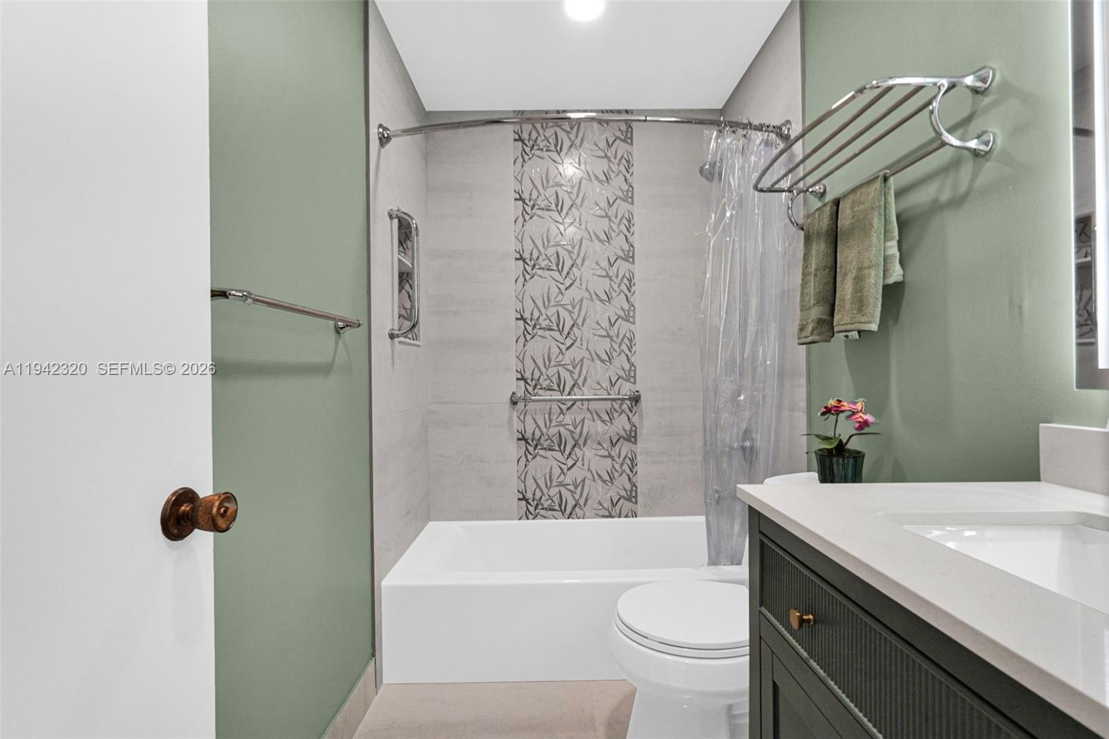 RIVIERA PARK CONDO - Residential