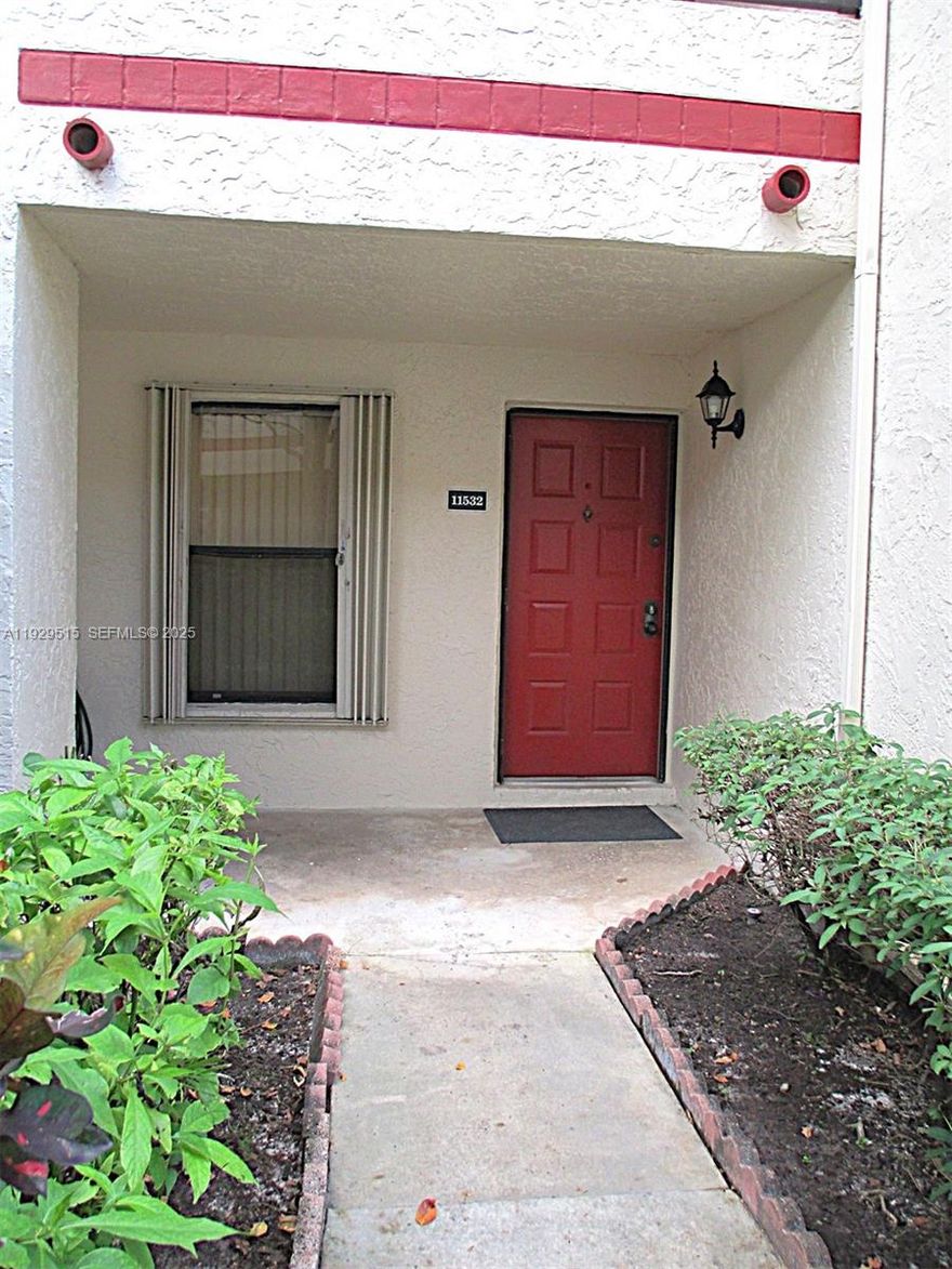 NICE, CLEAN & NEWLY PAINTED. CORNER UNIT ON 1ST FLOOR. UPDATED KITCHEN WITH GRANITE COUNTERTOPS. SPACIOUS MASTER BEDROOM WITH WALK IN CLOSET, MASTER BATHROOM WITH DOUBLE SINK AND DRESSING AREA.  2ND BEDROOM IS ALSO SPACIOUS WITH LARGE WALL TO WALL CLOSET. LAMINATED FLOORS THROUGHOUT.  PLENTY OF CLOSET & STORAGE SPACE. WASHER & DRYER. SCREENED PATIO OVERLOOKING GARDEN AREA. VERY NICE GATED COMMUNITY WITH 24HR SECURITY & BEAUTIFUL POOL AREA. PRIME LOCATION NEAR PEMBROKE LAKES MALL, OTHER SHOPPING, HOSPITAL, RESTAURANTS & ENTERTAINMENT, MAJOR ROADWAYS, GOOD SCHOOLS+ MORE. NICE PLACE TO LIVE. WATER & GARBAGE INCLUDED. ALSO AVAILABLE FURNISHED #A11905202