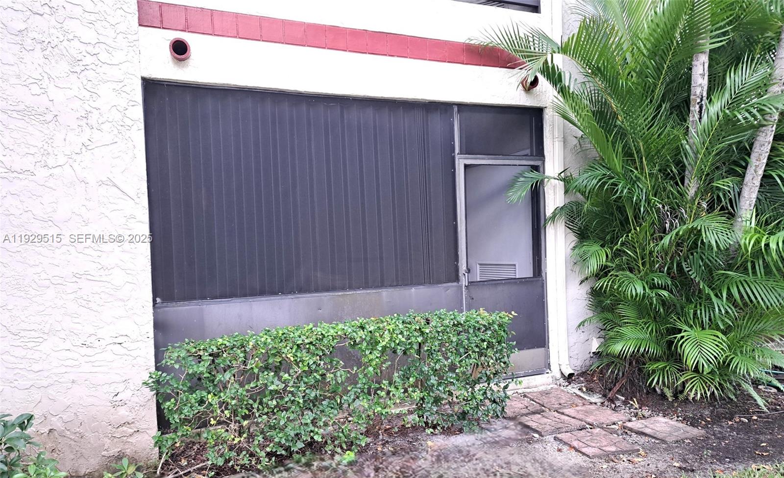 PIERPOINTE ONE CONDO I - Residential Lease