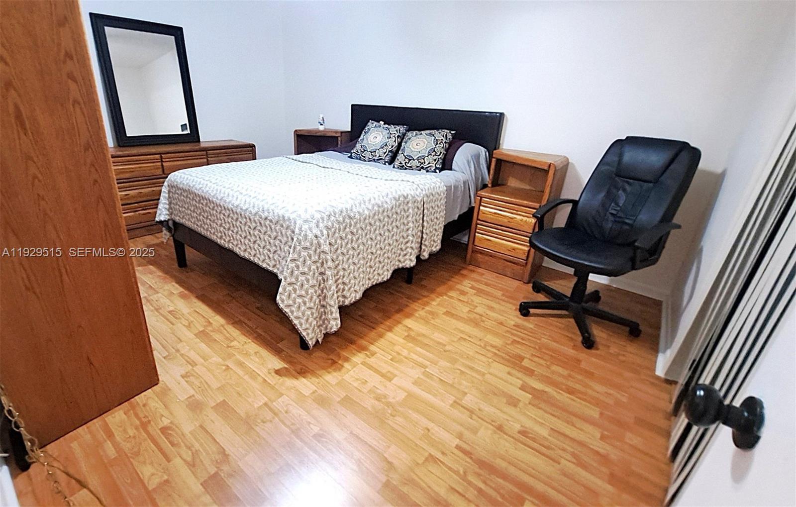 PIERPOINTE ONE CONDO I - Residential Lease