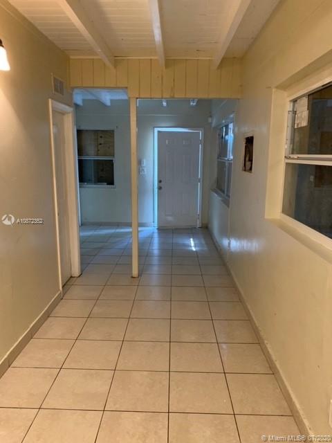 COLLEGE PARK - Residential Lease