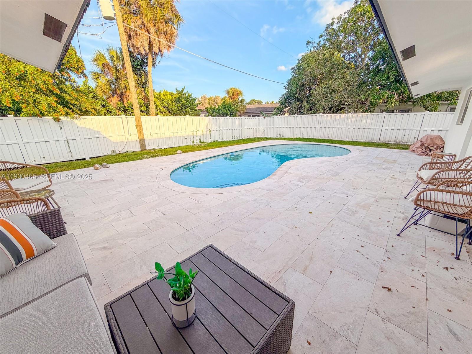 CORAL SPRINGS SUB NO 1 - Residential Lease