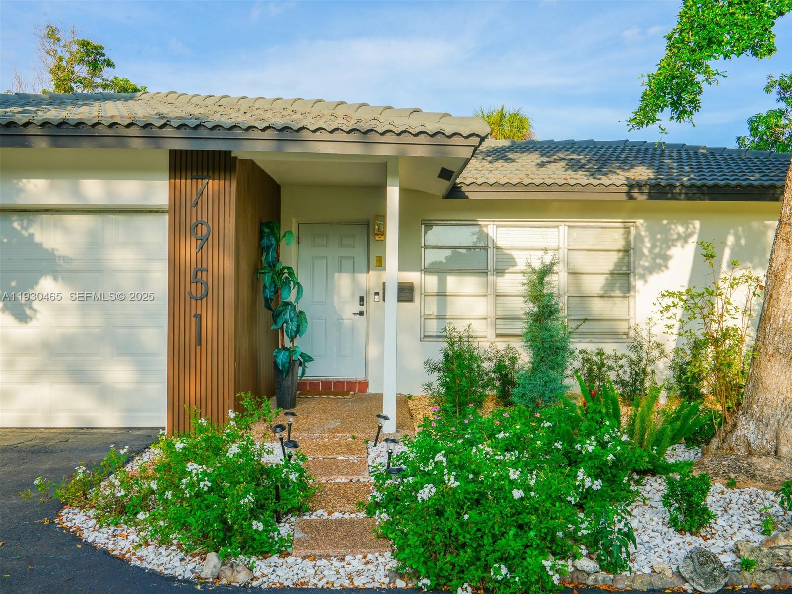 CORAL SPRINGS SUB NO 1 - Residential Lease