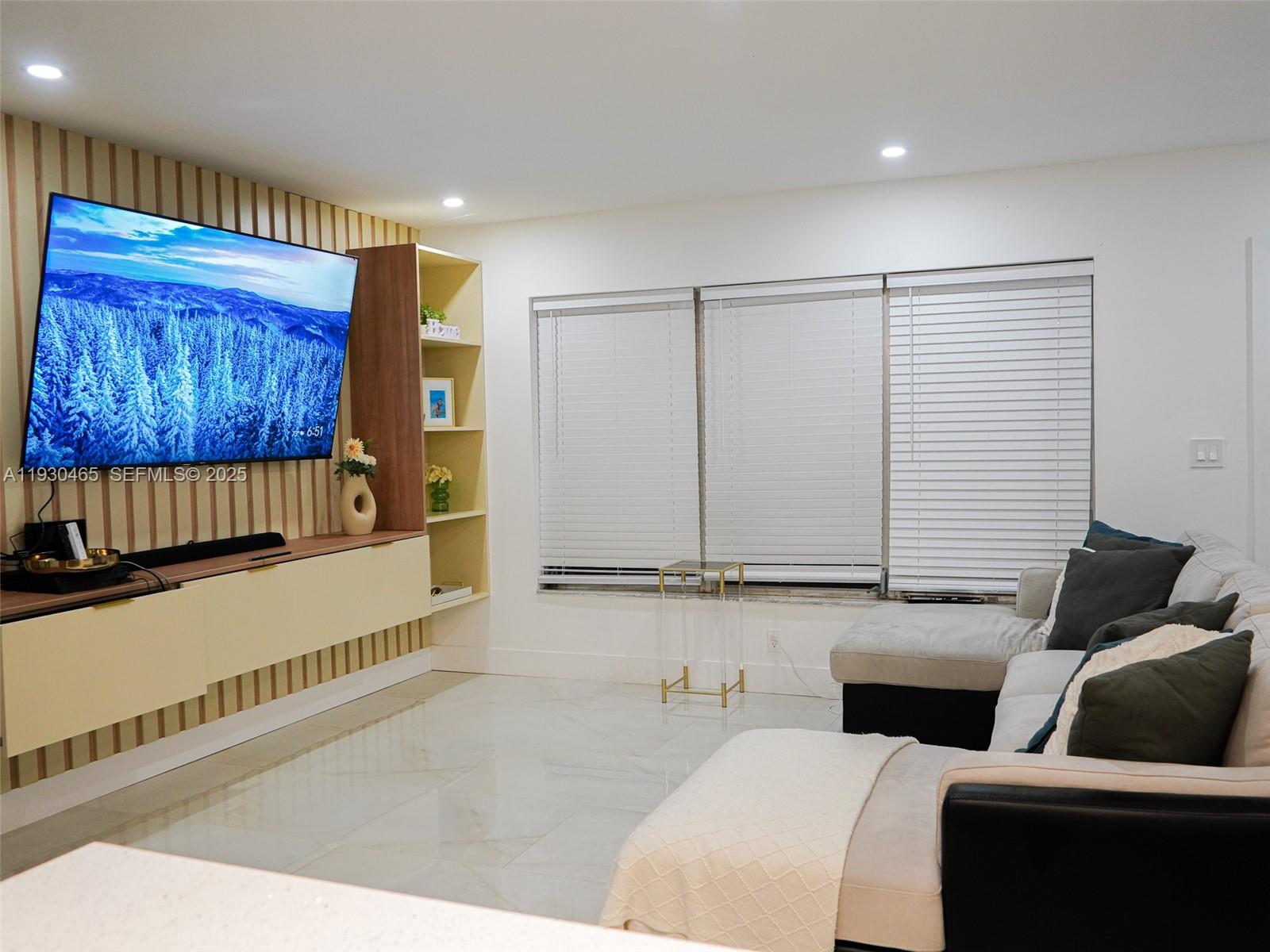 CORAL SPRINGS SUB NO 1 - Residential Lease