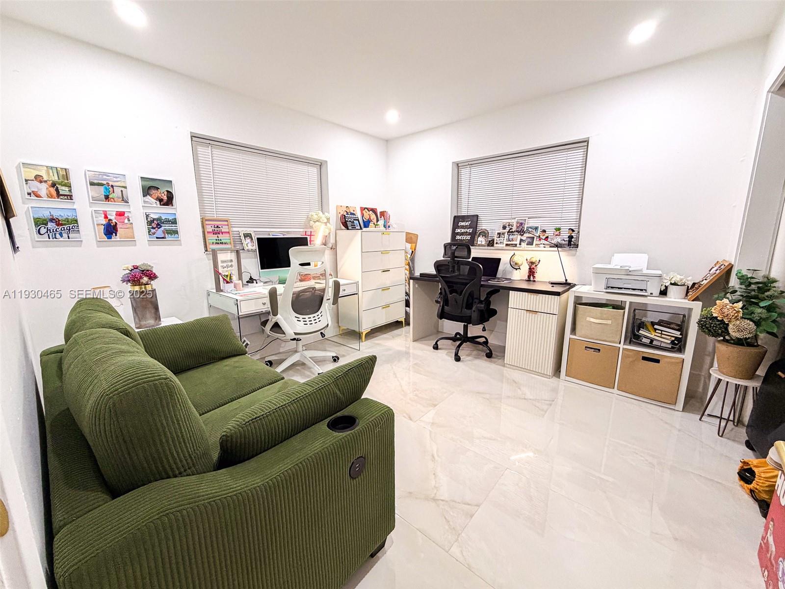 CORAL SPRINGS SUB NO 1 - Residential Lease