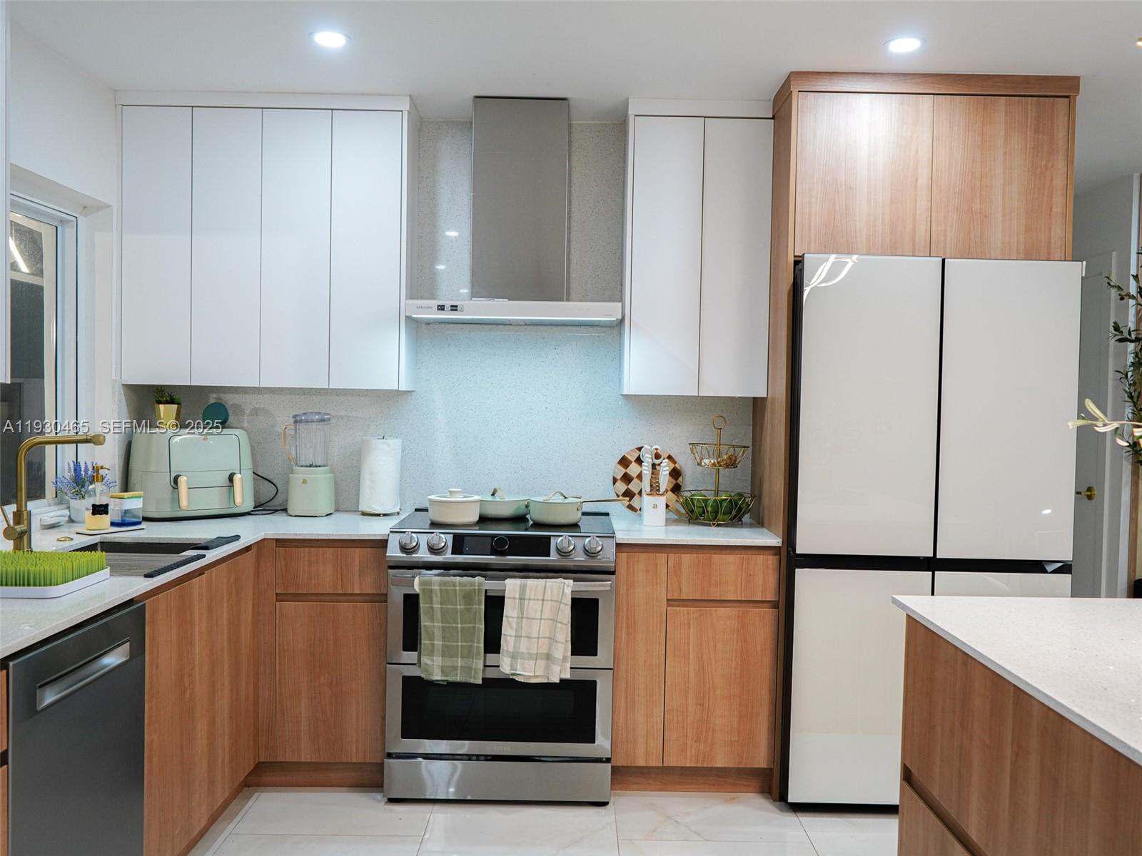 CORAL SPRINGS SUB NO 1 - Residential Lease