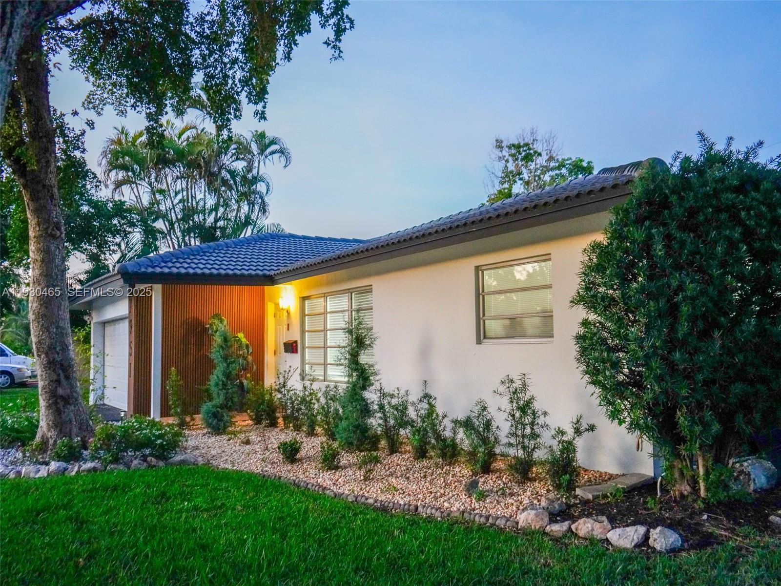 CORAL SPRINGS SUB NO 1 - Residential Lease