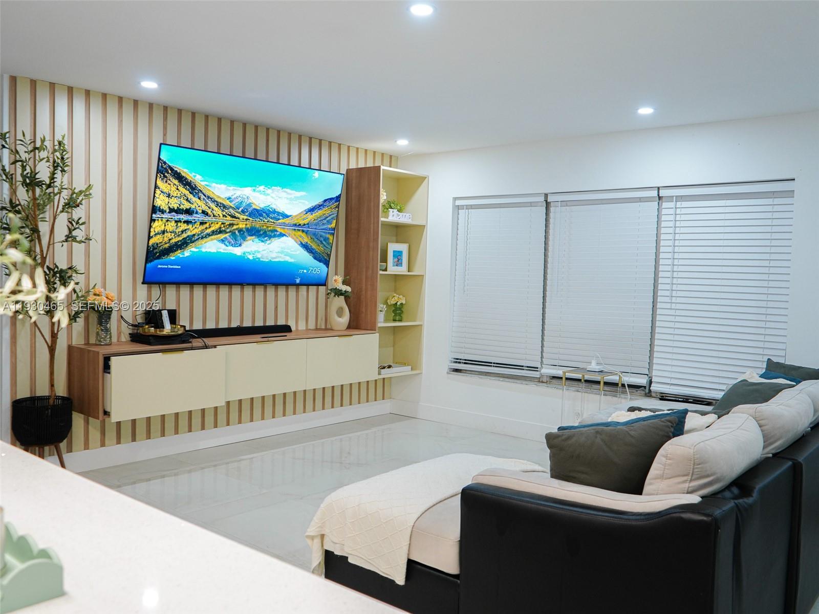 CORAL SPRINGS SUB NO 1 - Residential Lease