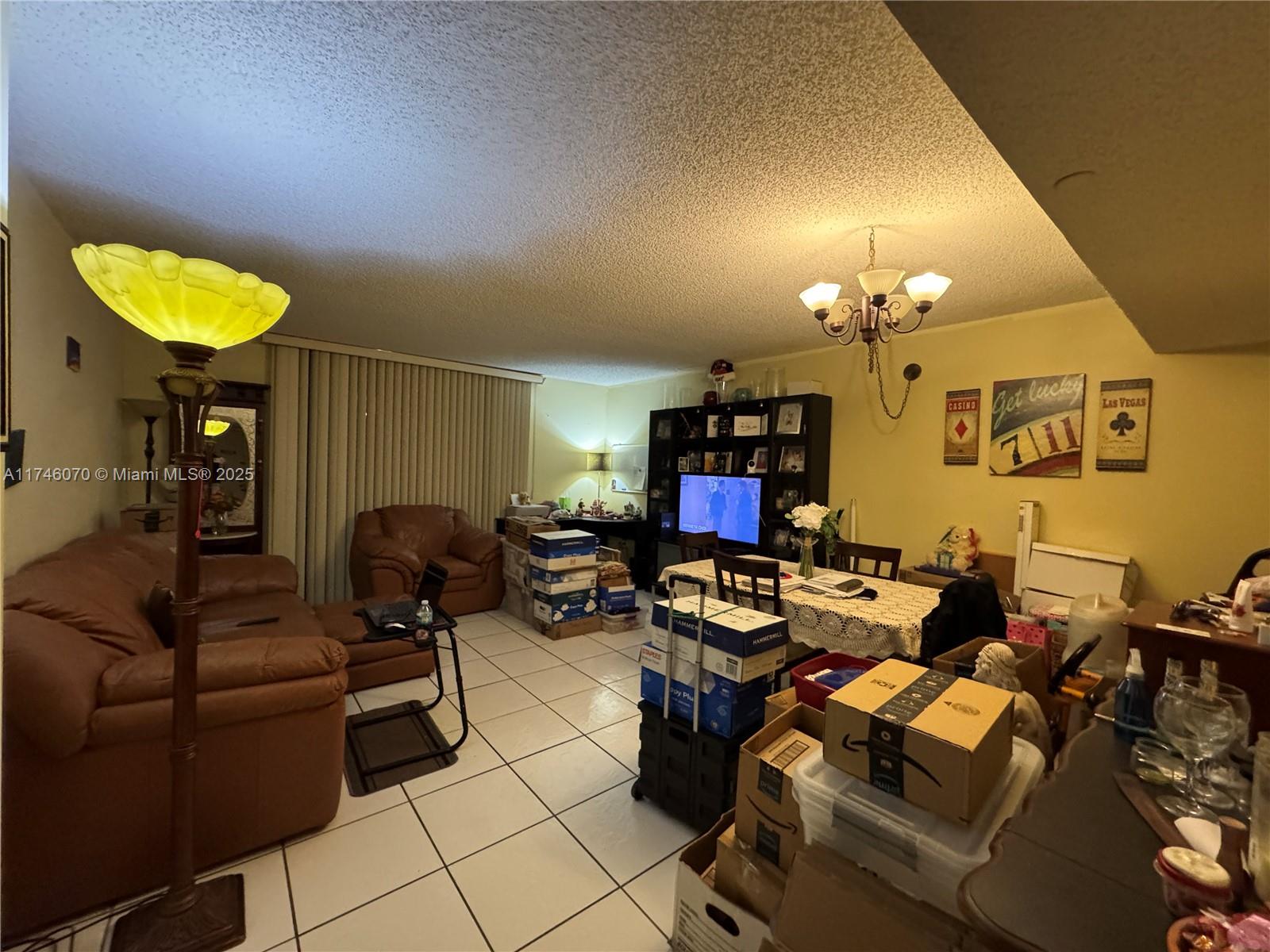 HORIZONS WEST - Residential