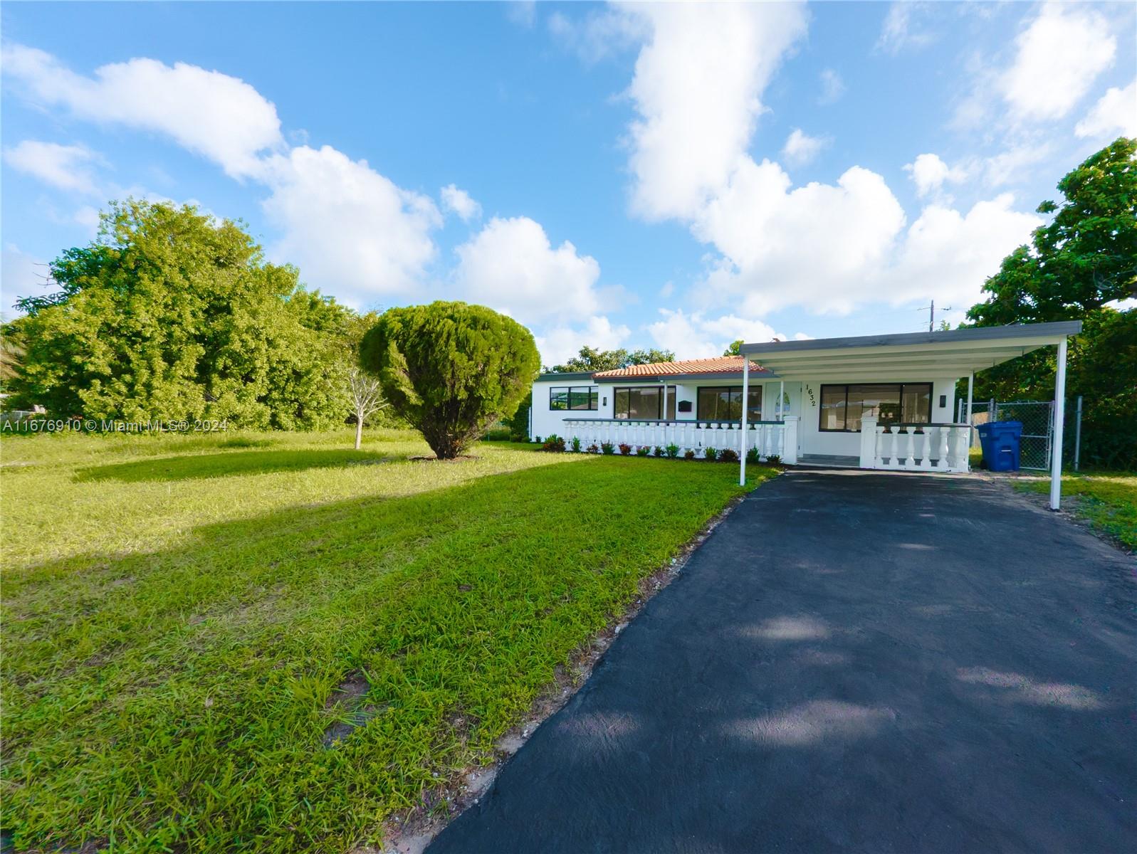 Property for Sale at 1632 Ne 170th St, North Miami Beach, Miami-Dade County, Florida - Bedrooms: 4 
Bathrooms: 2  - $699,999