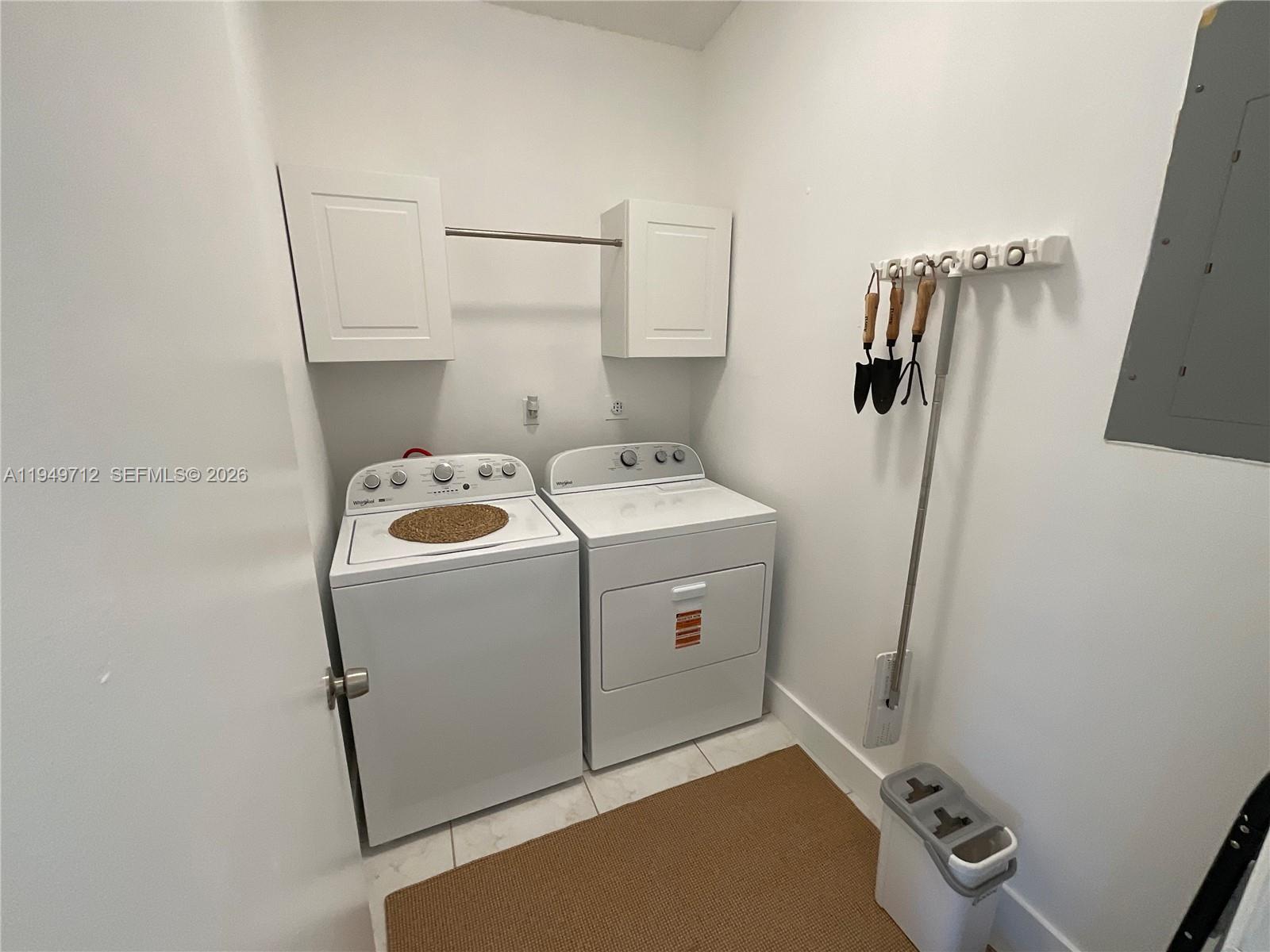 GARDENS OF HOMESTEAD - Residential