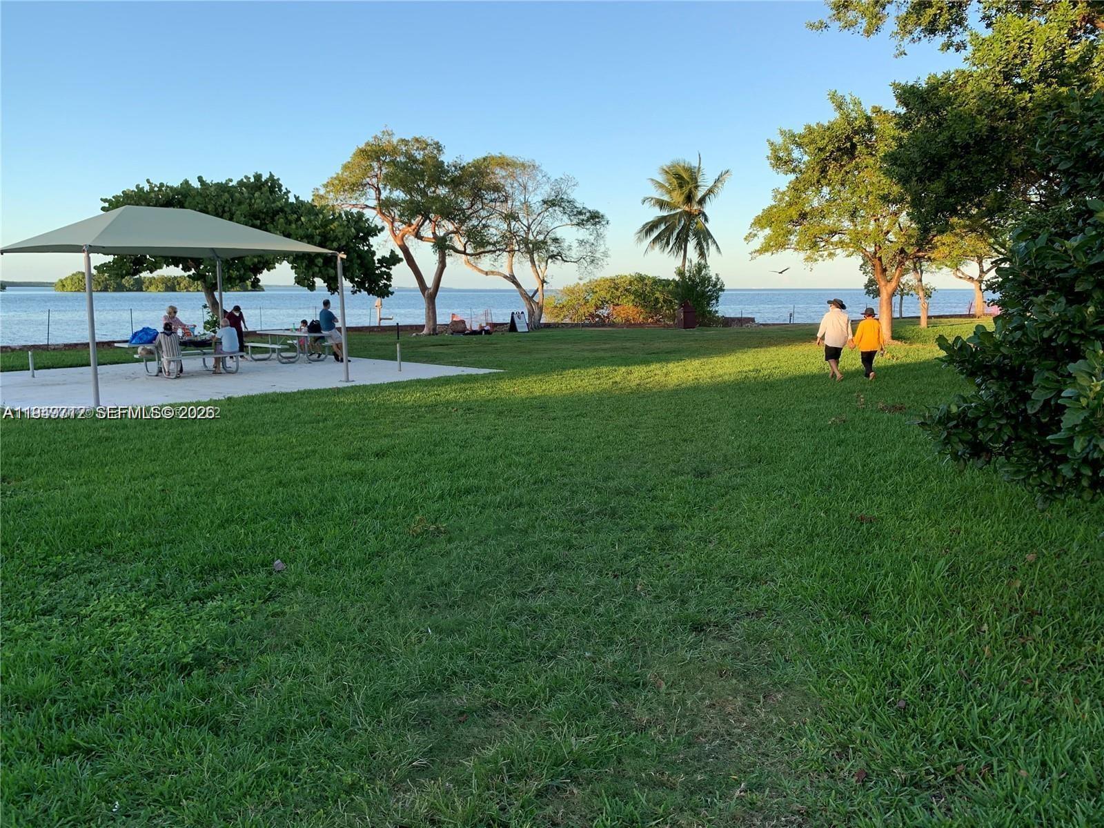 GARDENS OF HOMESTEAD - Residential