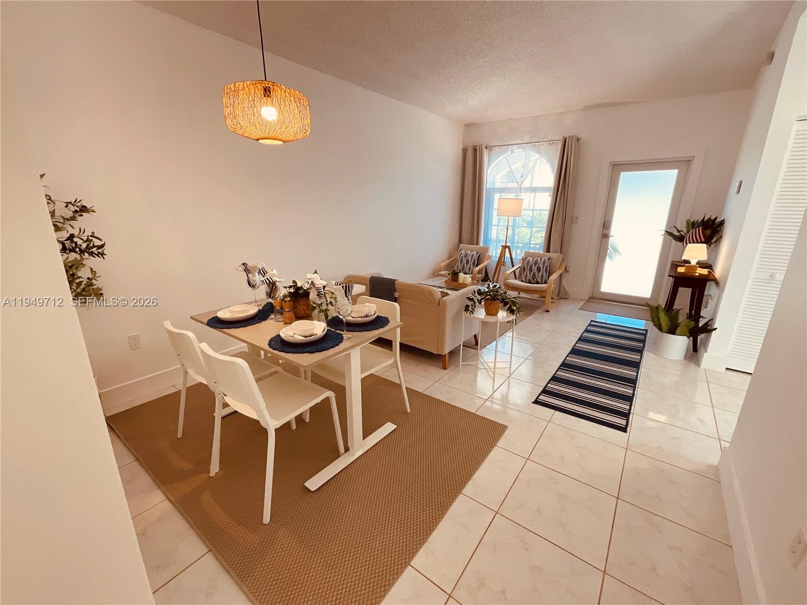 GARDENS OF HOMESTEAD - Residential