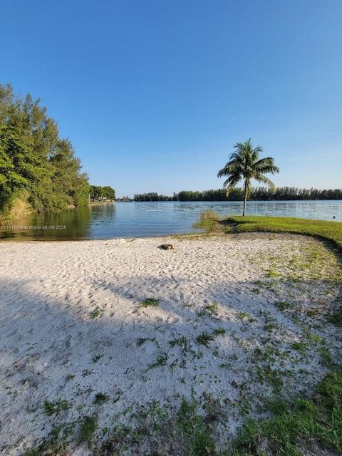 A home in Deerfield Beach