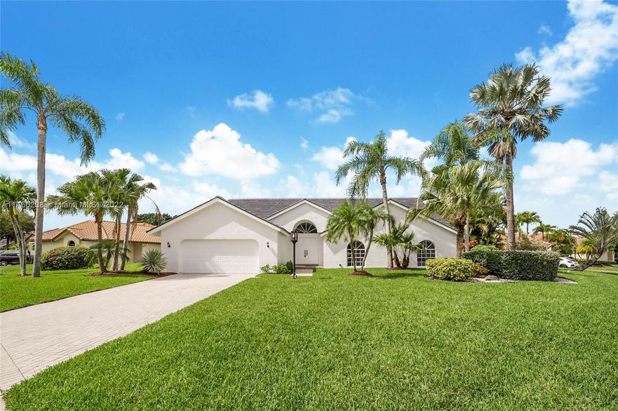 New Roof, New Porcelain and Wood Floors, New Italian Kitchen, New Bathrooms....absolutely everything is NEW! This home sits on one of the largest lots at Stonebridge with over 17,000 sf. Corner lot, with privacy on both sides. Open floor plan allows for a lot of natural light and views to the golf course from every room. 4 Bedrooms, 4 bathrooms, 1 powder room and one 2 car garage will make this a perfect home for every family. Stonebridge Country Club is a small Golf Community for a few privileged families. Enjoy your private Golf Course, Club room, State of the Art Gym, 6 tennis courses, Pickle Ball courts, restaurant and more. A great place to raise a family as well as retire surrounded by new friends. Stonebridge Country Club is a mandatory membership community.