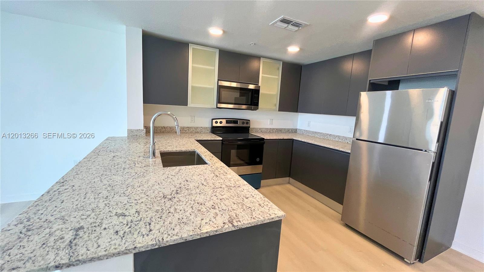Millenia Park - Residential Lease