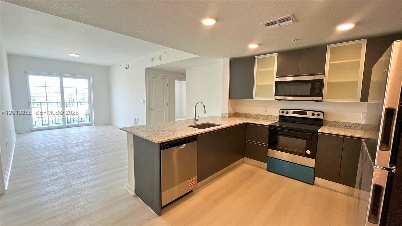 Millenia Park - Residential Lease