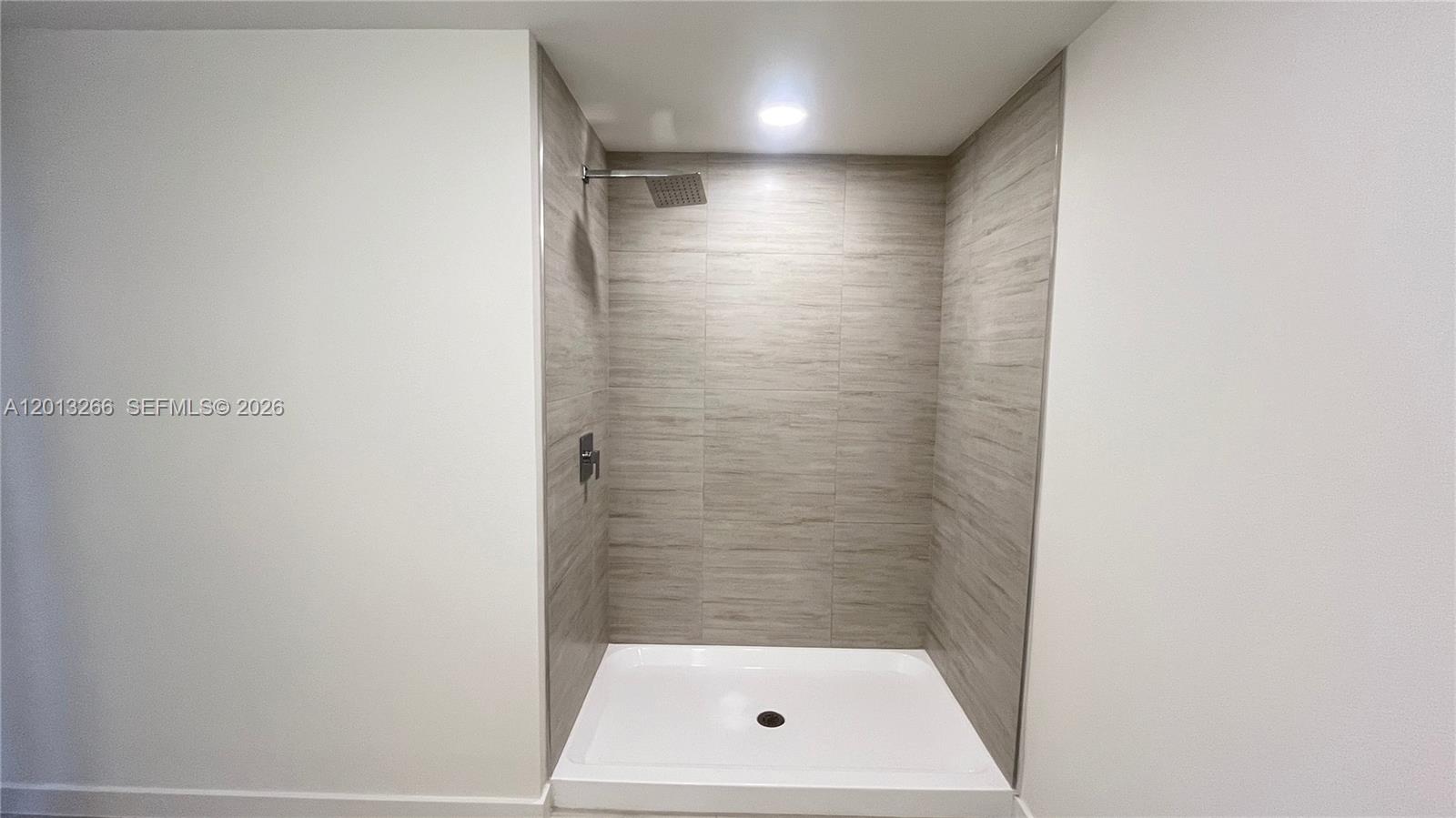 Millenia Park - Residential Lease
