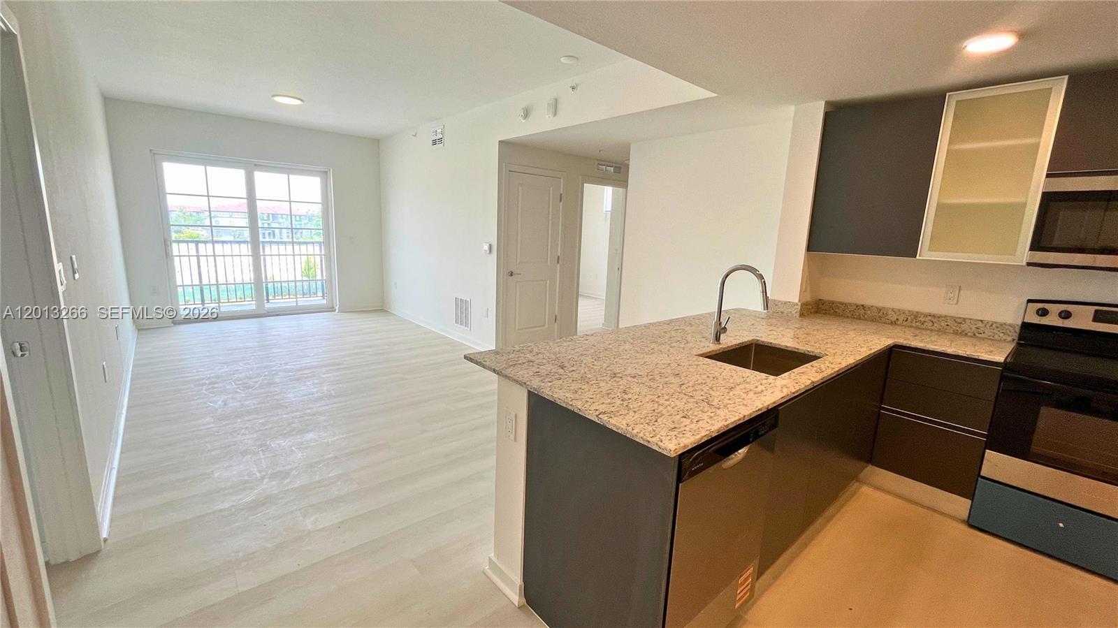 Millenia Park - Residential Lease