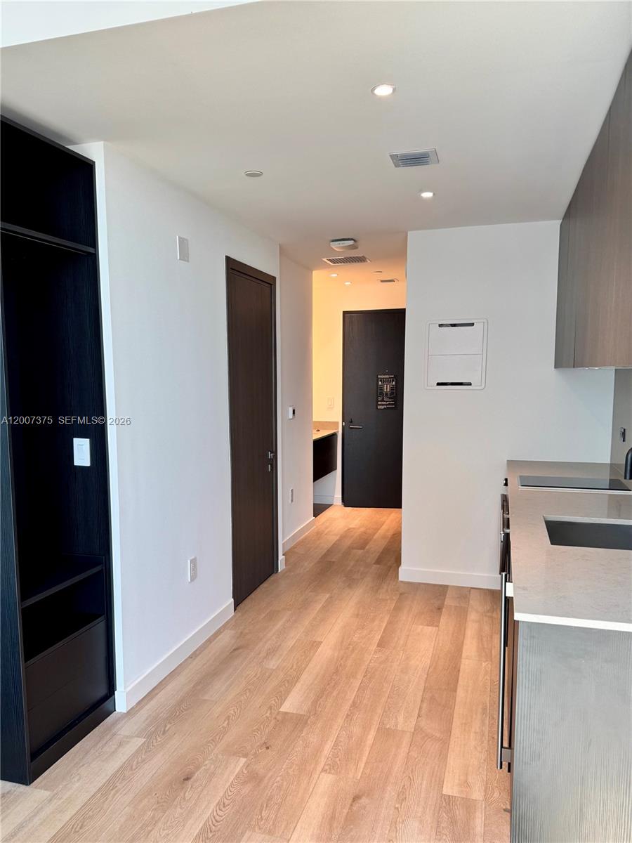 E11EVEN - Residential