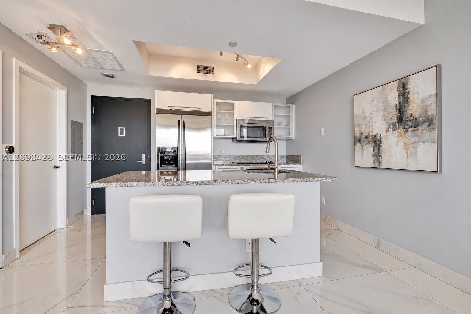888 Biscayne Blvd 411