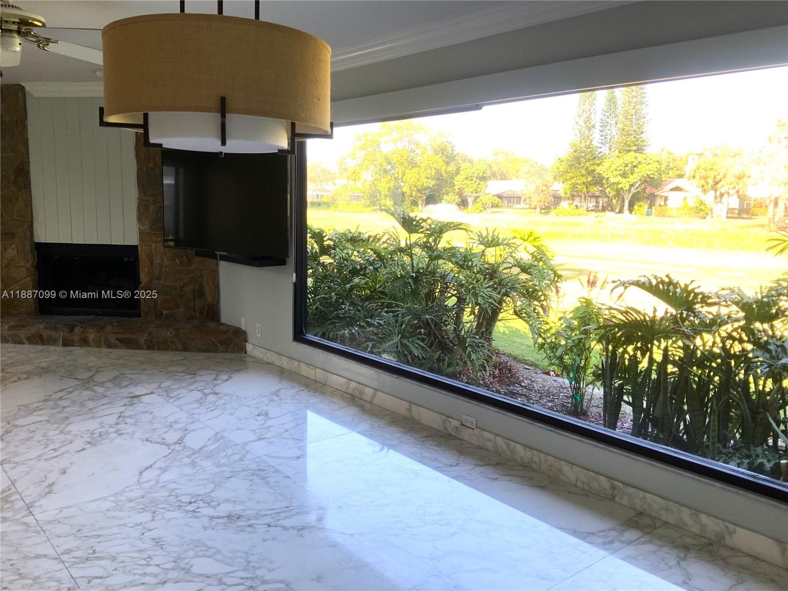 PGA RESORT COMMUNITY 1 - Residential Lease