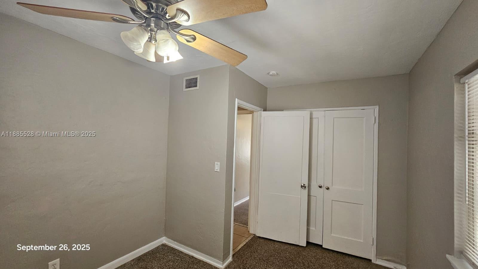 HOLLYWOOD TERRACE - Residential Lease