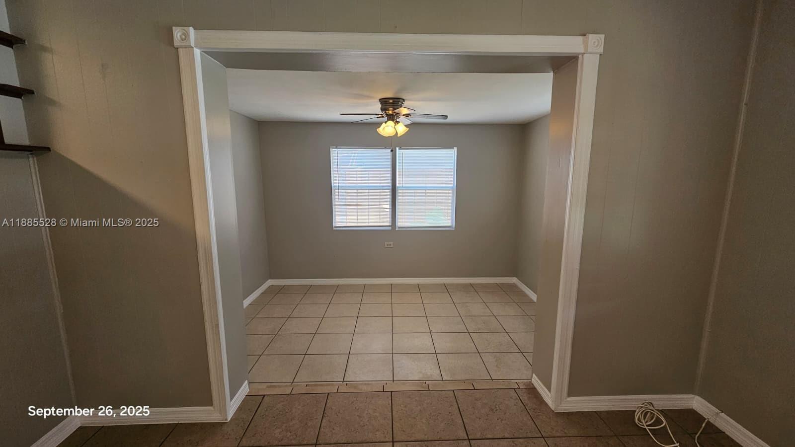 HOLLYWOOD TERRACE - Residential Lease