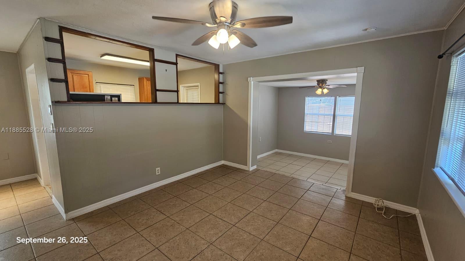 HOLLYWOOD TERRACE - Residential Lease