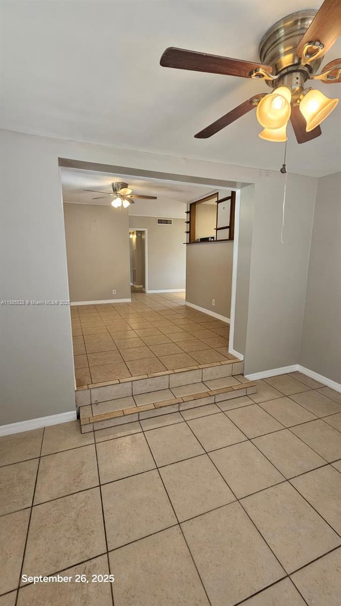 HOLLYWOOD TERRACE - Residential Lease