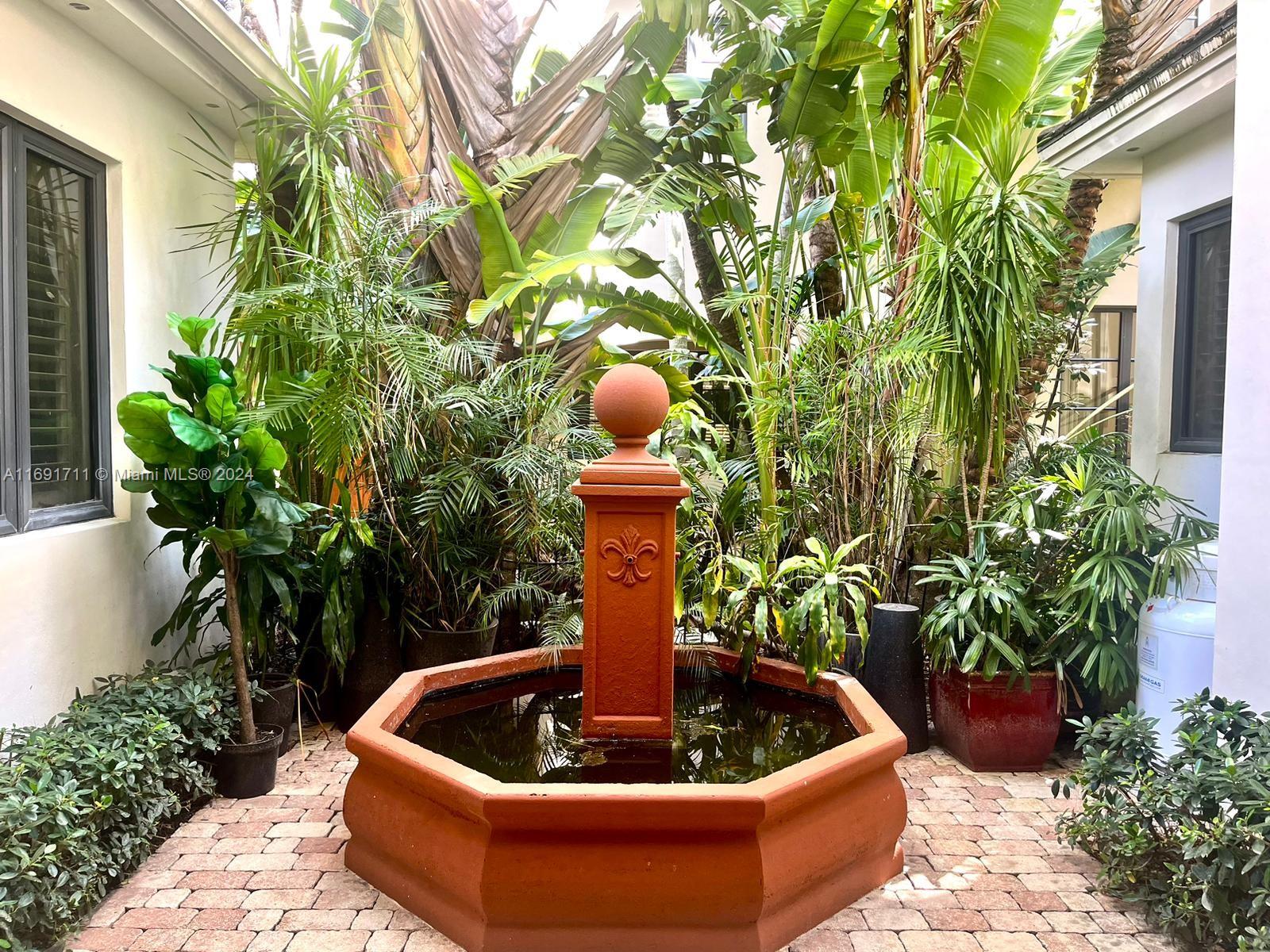 BRICKELL FLAGLER - Residential