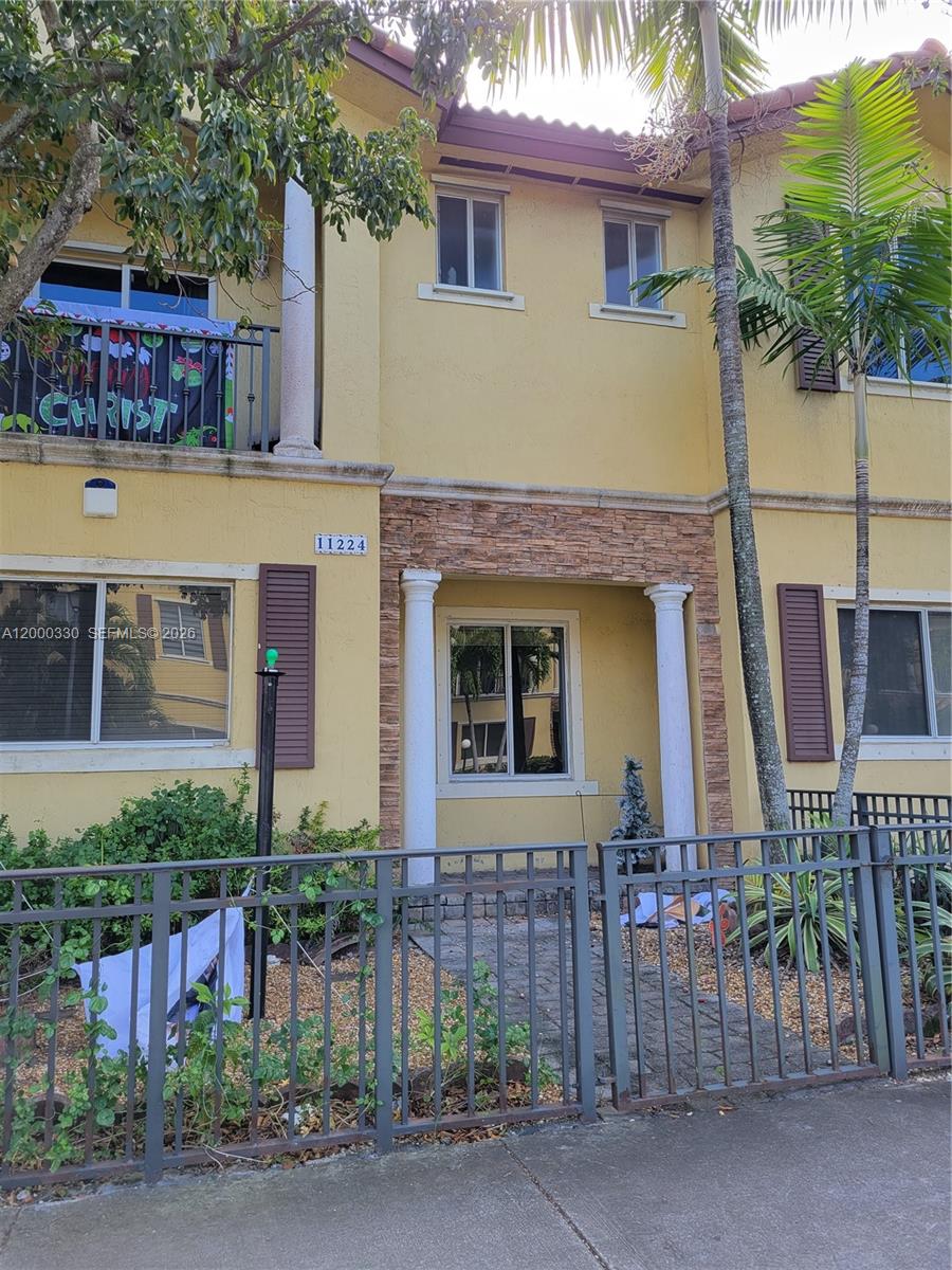 11224 SW 230th Ter
