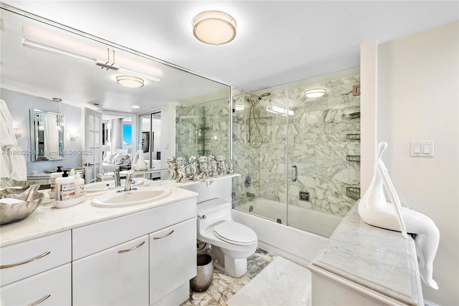 CLUB ATLANTIS CONDO - Residential