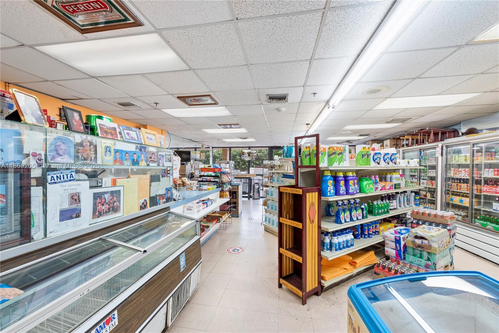 CLUB ATLANTIS CONDO - Residential