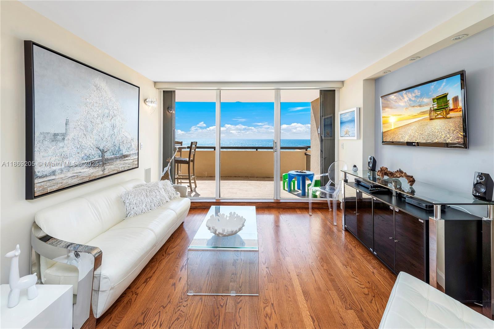 CLUB ATLANTIS CONDO - Residential