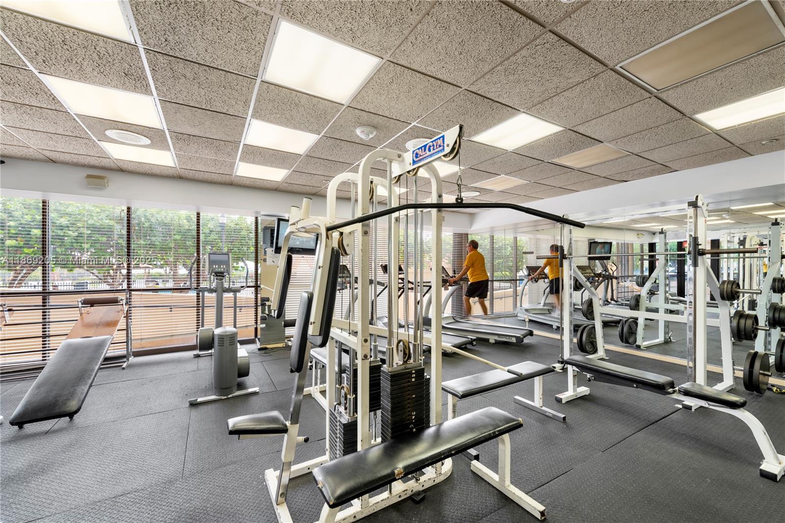 CLUB ATLANTIS CONDO - Residential