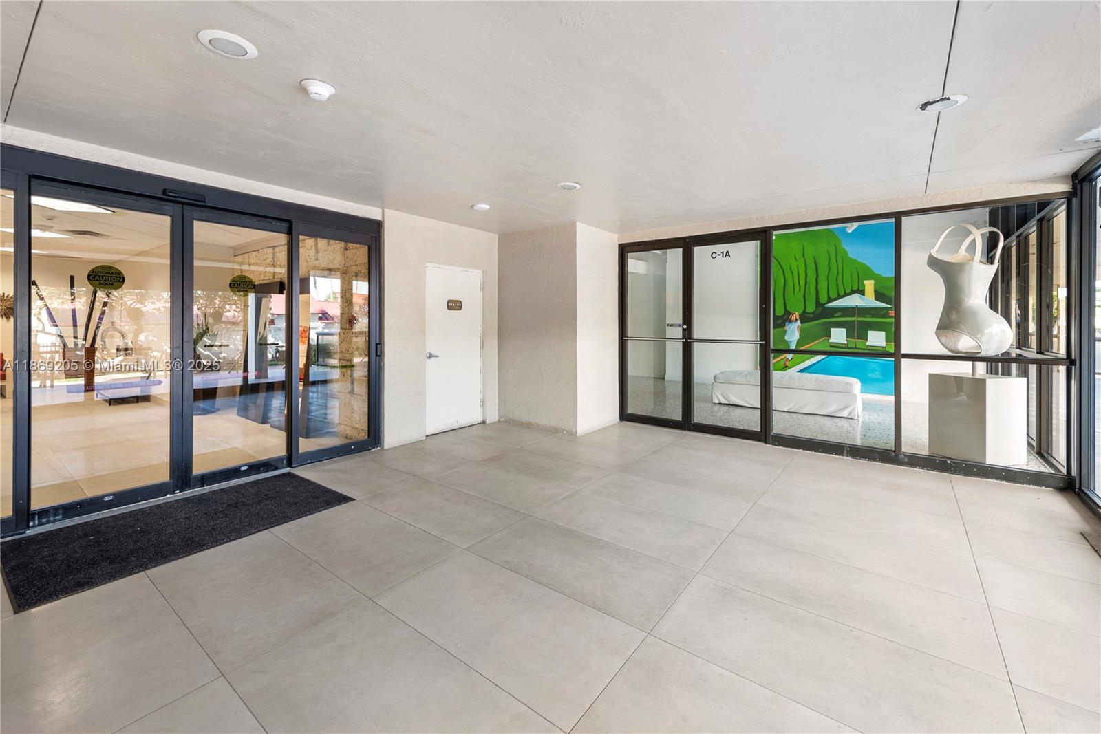 CLUB ATLANTIS CONDO - Residential