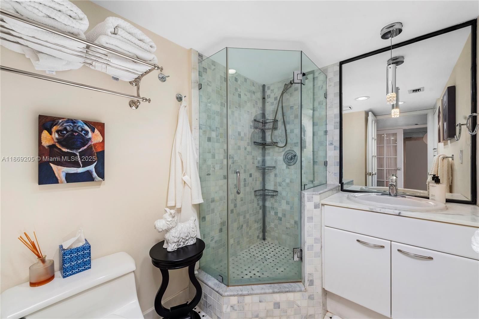 CLUB ATLANTIS CONDO - Residential