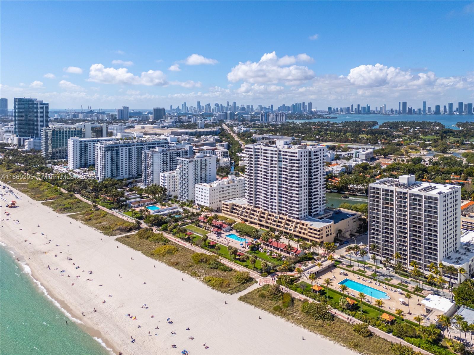 CLUB ATLANTIS CONDO - Residential