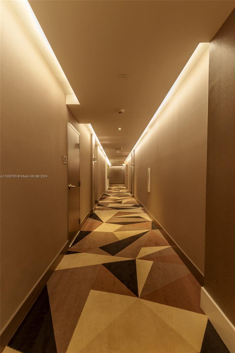 MARINA PALMS RESIDENCES N - Residential Lease