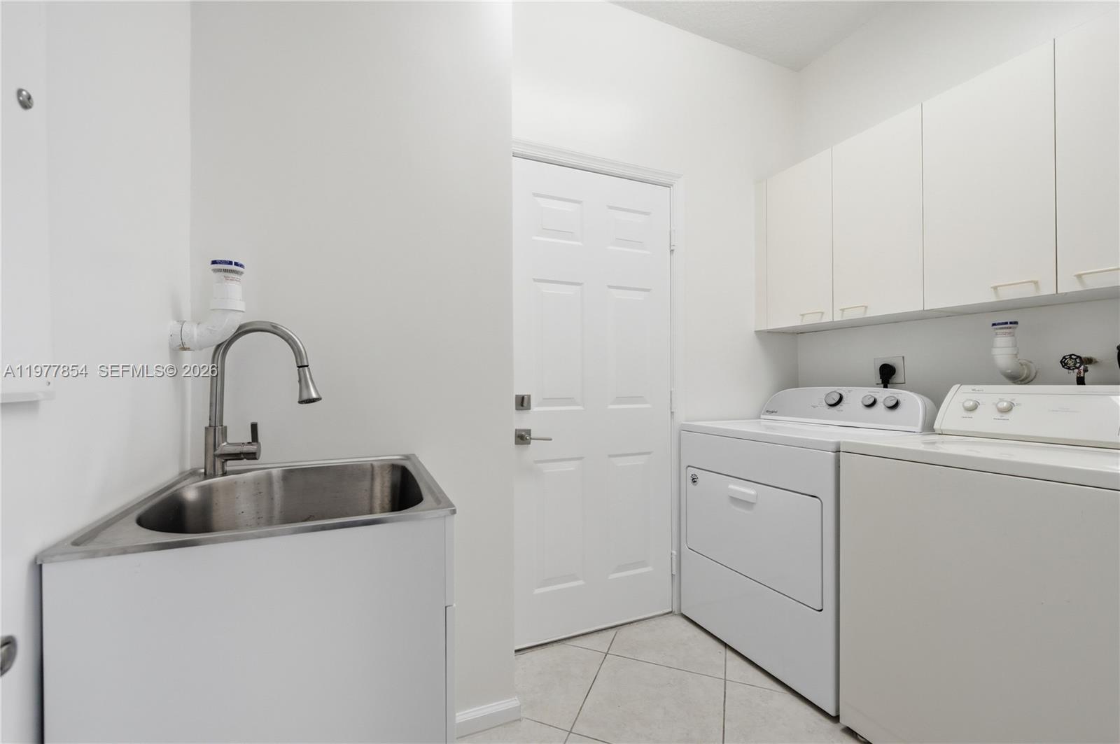 RIVIERA ISLES II - Residential